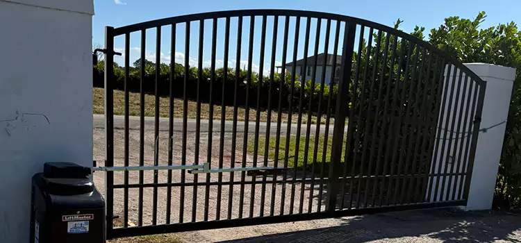 Driveway Fence Repair West Sacramento